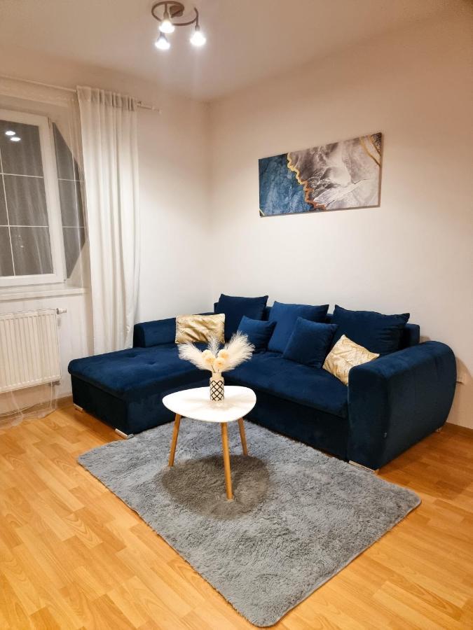 Modern & Cozy Apartment Near Hockey & Football Arena Bratislava Exterior foto